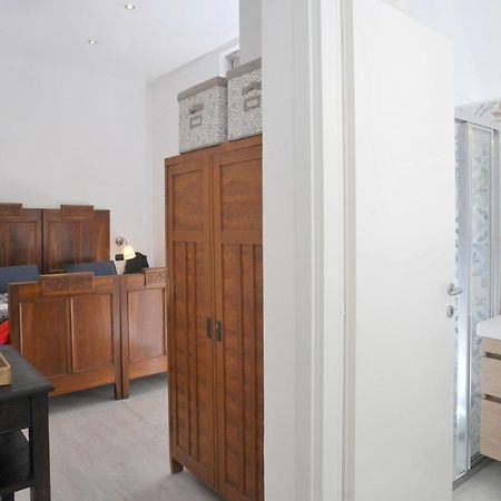Guest House La Genesa เชอร์นอบบิโอ ภายนอก รูปภาพ