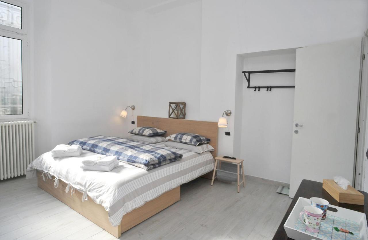 Guest House La Genesa เชอร์นอบบิโอ ภายนอก รูปภาพ